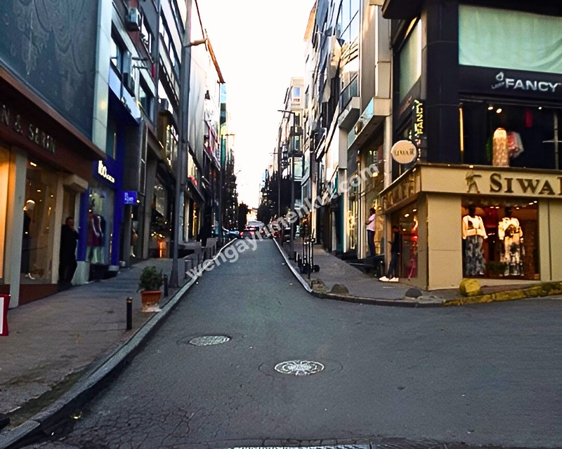 Şişli Osmanbey köşe dükkan