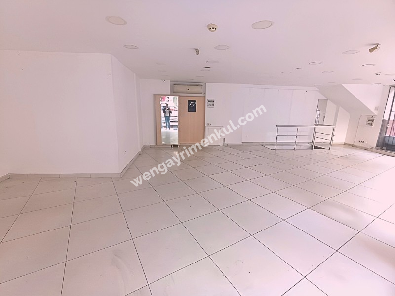 Şişli Osmanbey köşe dükkan