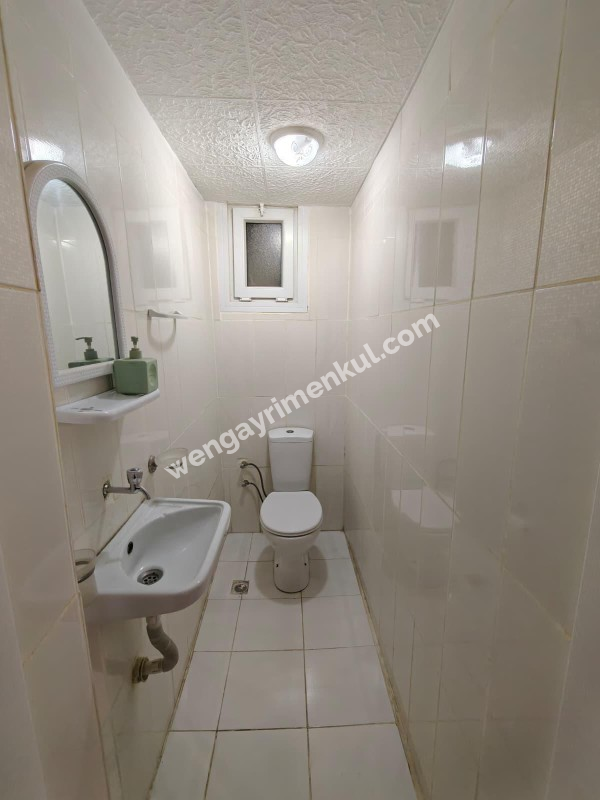 ÜSKÜDAR SELAMİALİ FISTIKAĞACINDA 3+1 SATILIK DAİRE