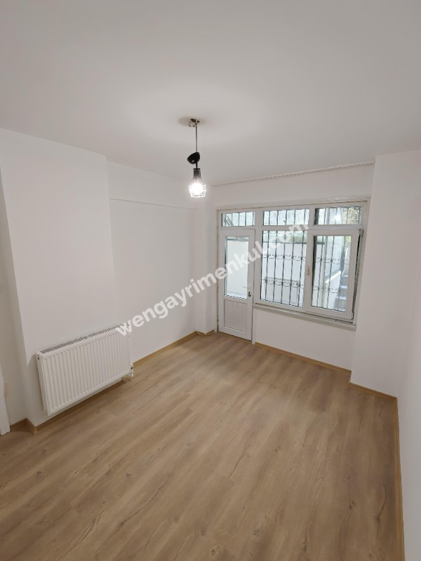 ÜSKÜDAR SELAMİALİ FISTIKAĞACINDA 3+1 SATILIK DAİRE