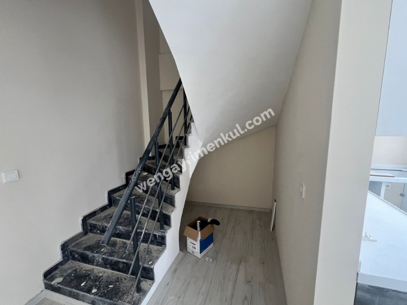 SEYREKTE BAHÇELİ 2+1 DUBLEX SATILIK DAİRE