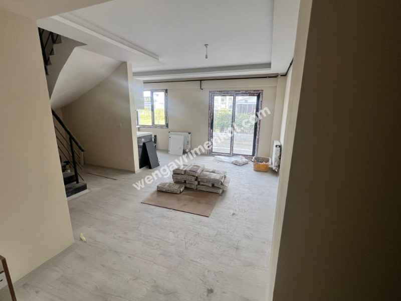 SEYREKTE BAHÇELİ 2+1 DUBLEX SATILIK DAİRE