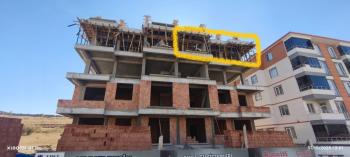 GÜVENAY - ÇORUM GÜLABİBEY KAPAKLI 3.CADDESİ ÜZERİ 3+1 SATILIK DAİRE