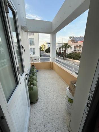 GÖNYELİ' DE TÜRK MALI 3+1 DAİRE 