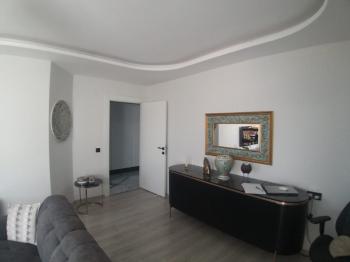 EMLAK HABERCİSİ 'NDEN MUDANYA BURGAZ MAH.'DE PARK LEVENT'TE SATILIK ARA KAT 100 M2 LÜKS 2+1 DAİRE