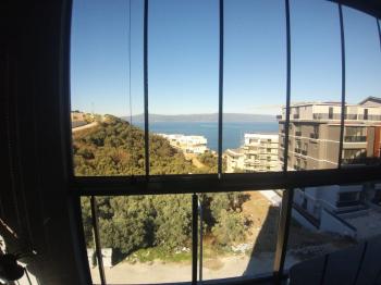 EMLAK HABERCİSİ 'NDEN MUDANYA BURGAZ MAH.'DE PARK LEVENT'TE SATILIK ARA KAT 100 M2 LÜKS 2+1 DAİRE