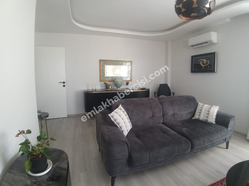 EMLAK HABERCİSİ 'NDEN MUDANYA BURGAZ MAH.'DE PARK LEVENT'TE SATILIK ARA KAT 100 M2 LÜKS 2+1 DAİRE