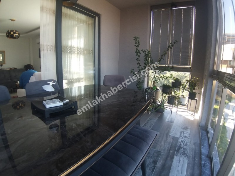 EMLAK HABERCİSİ 'NDEN MUDANYA BURGAZ MAH.'DE PARK LEVENT'TE SATILIK ARA KAT 100 M2 LÜKS 2+1 DAİRE