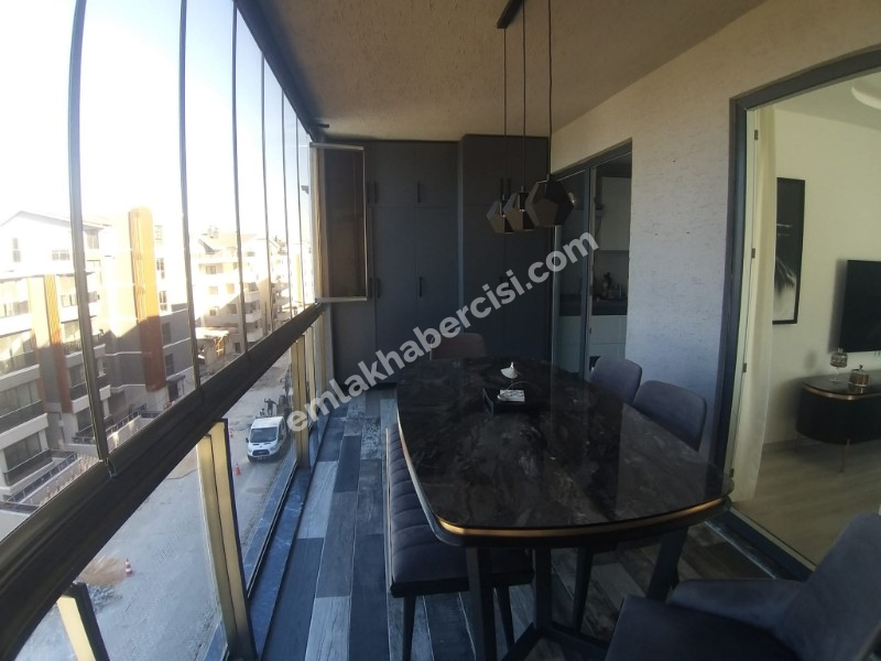 EMLAK HABERCİSİ 'NDEN MUDANYA BURGAZ MAH.'DE PARK LEVENT'TE SATILIK ARA KAT 100 M2 LÜKS 2+1 DAİRE