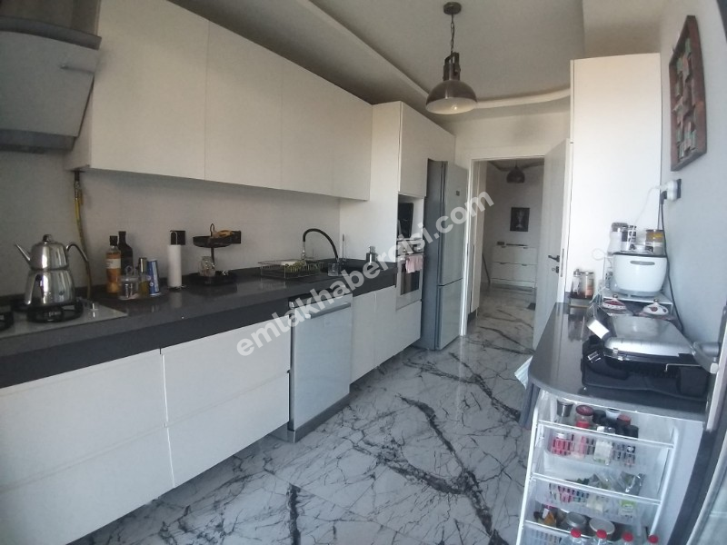 EMLAK HABERCİSİ 'NDEN MUDANYA BURGAZ MAH.'DE PARK LEVENT'TE SATILIK ARA KAT 100 M2 LÜKS 2+1 DAİRE