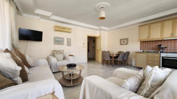 Na prodaju dvoetažni stan 4+1 (penthaus)!