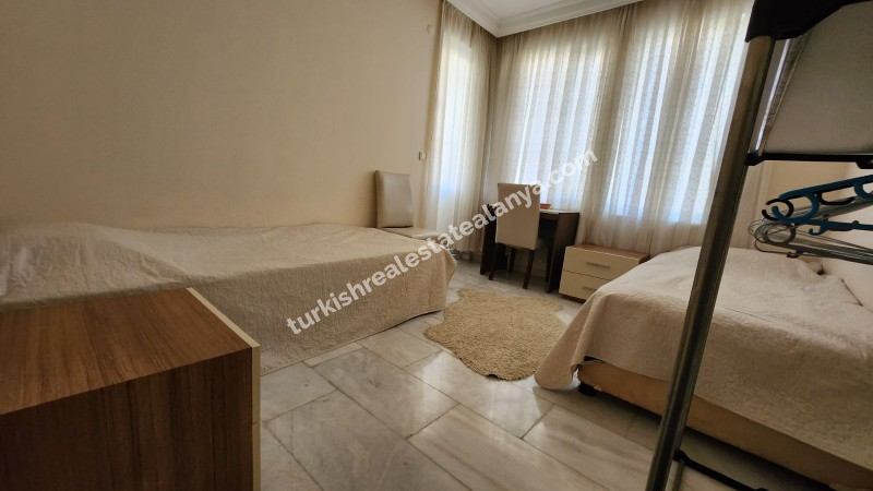 Na prodaju dvoetažni stan 4+1 (penthaus)!