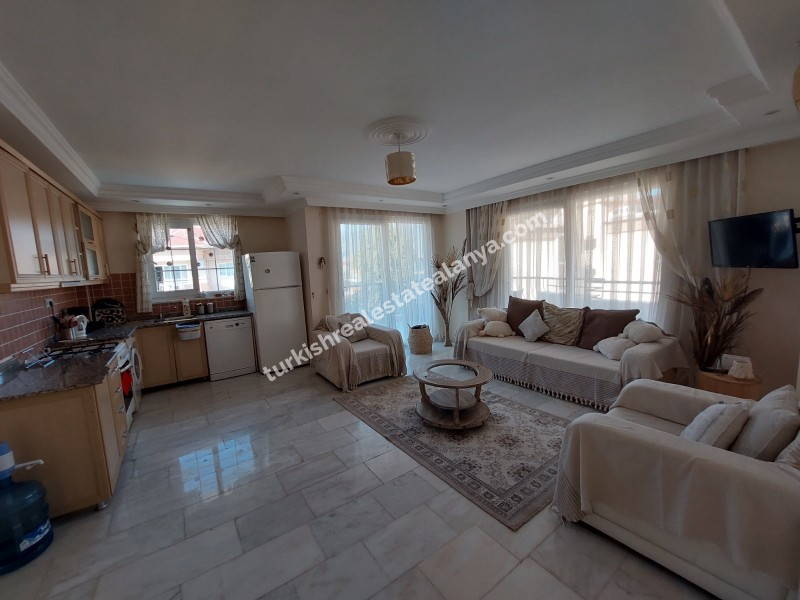 Na prodaju dvoetažni stan 4+1 (penthaus)!