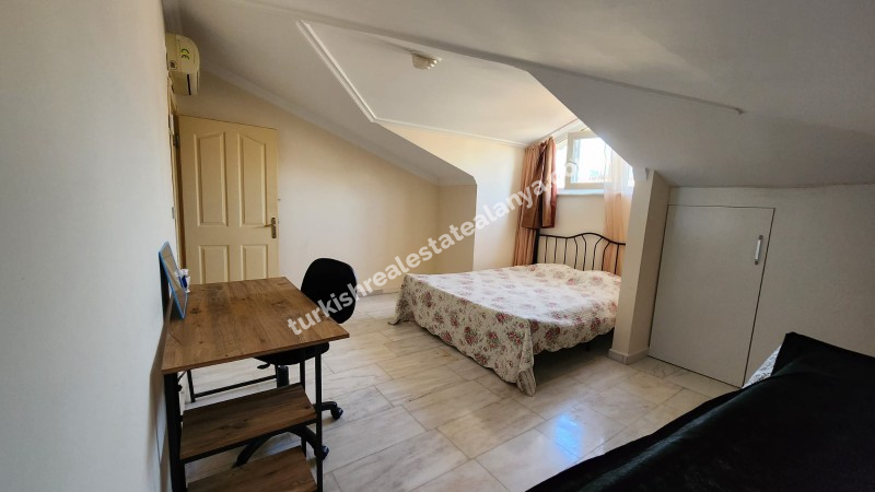 Na prodaju dvoetažni stan 4+1 (penthaus)!