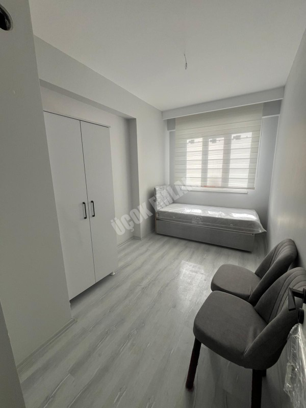 AFYON ÜÇOK EMLAKTAN DERVİŞPAŞA MAH SATILIK 2+1 SIFIR LÜX EŞYALI 1 KAT DAİRE