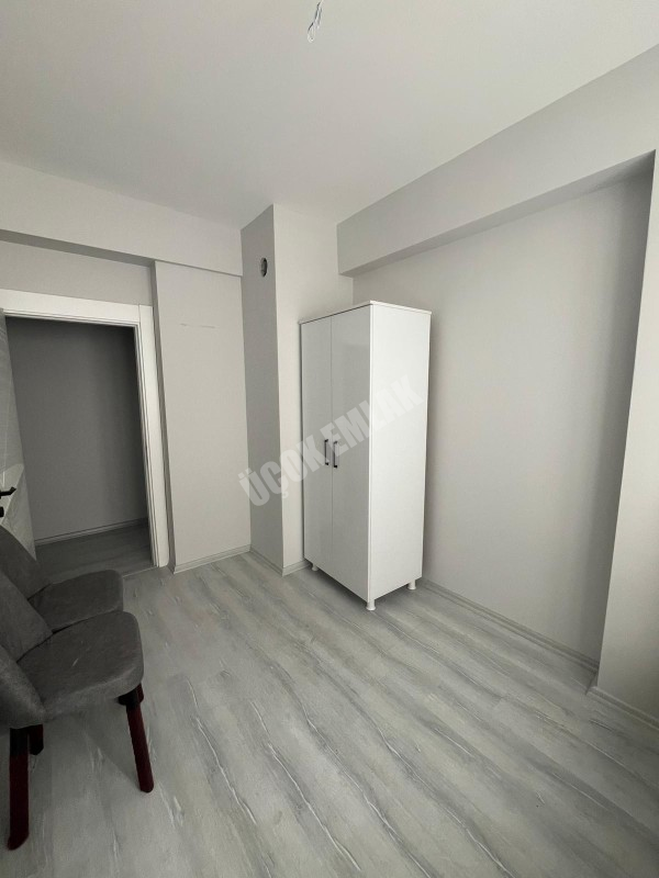 AFYON ÜÇOK EMLAKTAN DERVİŞPAŞA MAH SATILIK 2+1 SIFIR LÜX EŞYALI 1 KAT DAİRE