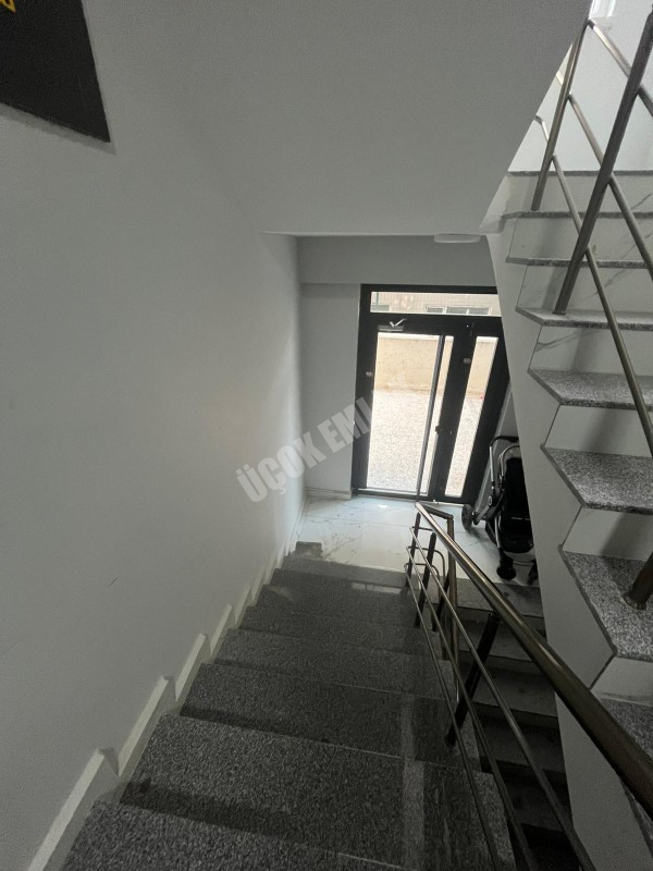 AFYON ÜÇOK EMLAKTAN DERVİŞPAŞA MAH SATILIK 2+1 SIFIR LÜX EŞYALI 1 KAT DAİRE