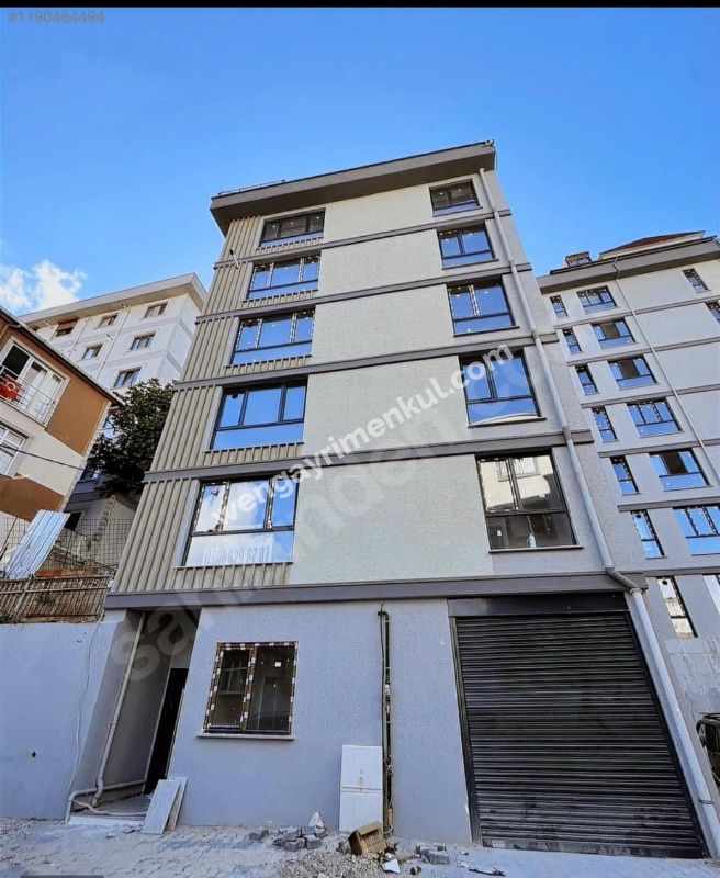 DUBLEKS otoparklı site içi YENI BINA metro metrobüs yürüme mesafesi çift kat girişli