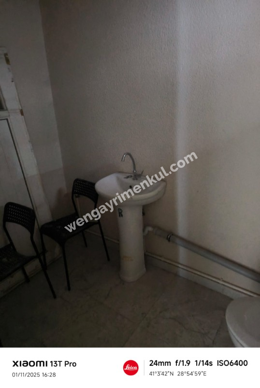 KİRALIK DÜZ GİRİŞ DÜKKAN DEPO VE İMALAT İÇİN OLDUKÇA UYGUN ,,,,,,