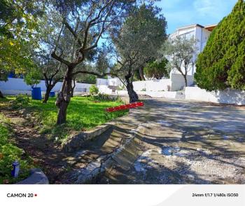 BURSA-MUDANYA ANA YOLA 1 KM MESAFEDE MUDANYA IŞIKLI YOLU 'NDA  ASFALTA CEPHE 6+1 VİLLA& KONAK