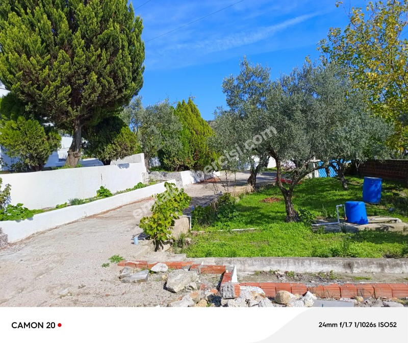 BURSA-MUDANYA ANA YOLA 1 KM MESAFEDE MUDANYA IŞIKLI YOLU 'NDA  ASFALTA CEPHE 6+1 VİLLA& KONAK