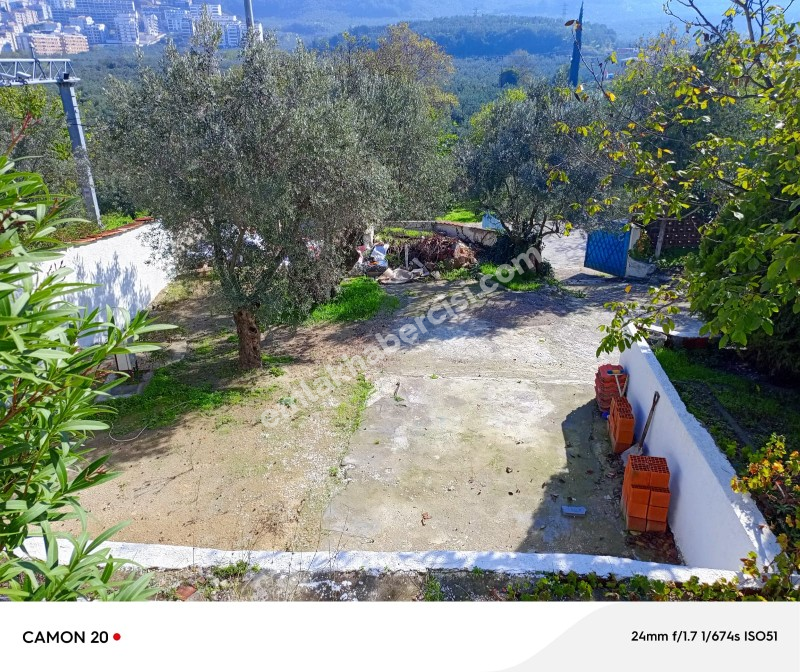 BURSA-MUDANYA ANA YOLA 1 KM MESAFEDE MUDANYA IŞIKLI YOLU 'NDA  ASFALTA CEPHE 6+1 VİLLA& KONAK