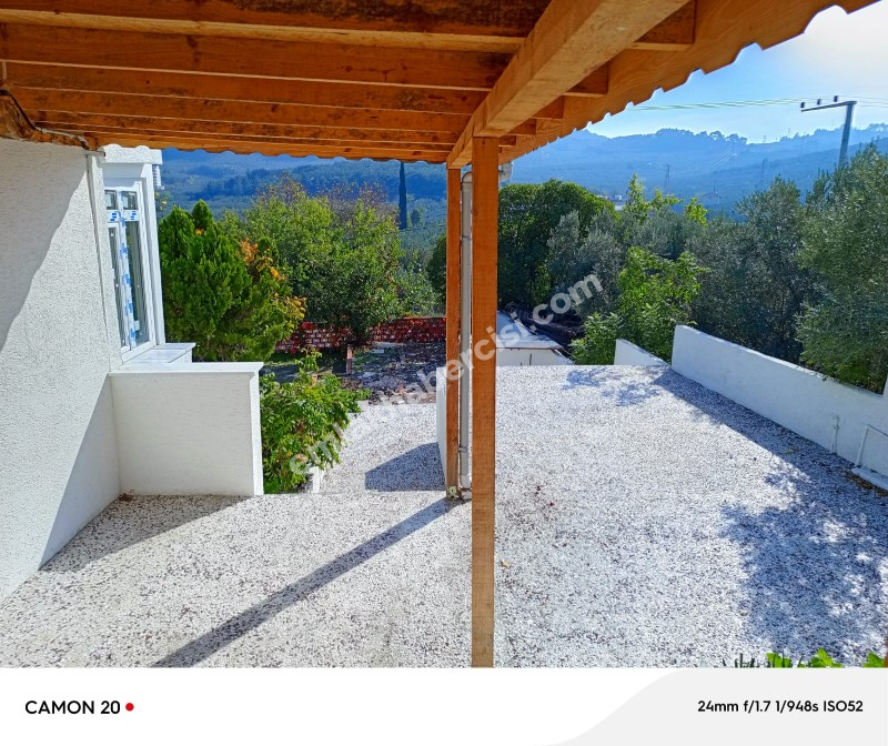 BURSA-MUDANYA ANA YOLA 1 KM MESAFEDE MUDANYA IŞIKLI YOLU 'NDA  ASFALTA CEPHE 6+1 VİLLA& KONAK