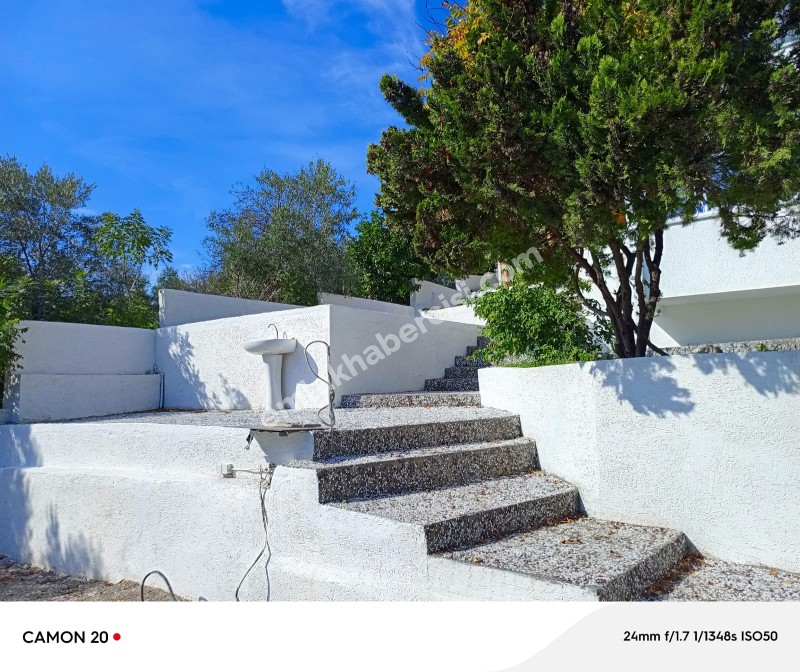 BURSA-MUDANYA ANA YOLA 1 KM MESAFEDE MUDANYA IŞIKLI YOLU 'NDA  ASFALTA CEPHE 6+1 VİLLA& KONAK