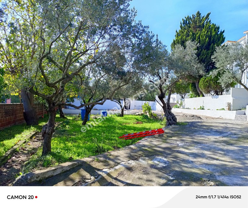 BURSA-MUDANYA ANA YOLA 1 KM MESAFEDE MUDANYA IŞIKLI YOLU 'NDA  ASFALTA CEPHE 6+1 VİLLA& KONAK