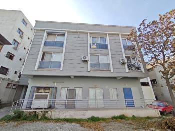 BORNOVA ÇINARLI’DA MUHTEŞEM KONUM 1+1 FIRSAT DAİRE