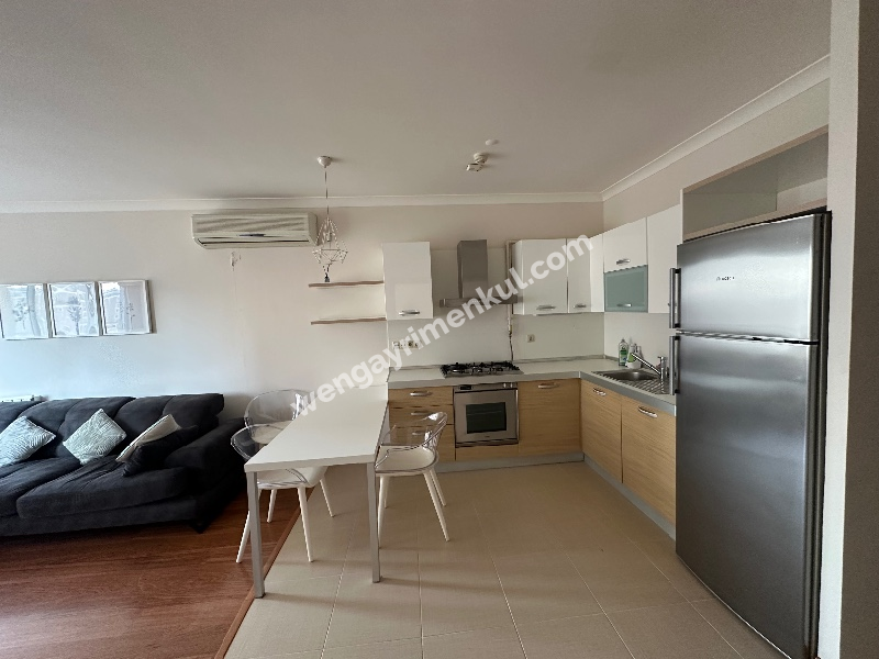 ATAŞEHİR UPHILL COURT SİTESİNDE KİRALIK EŞYALI 1+1 