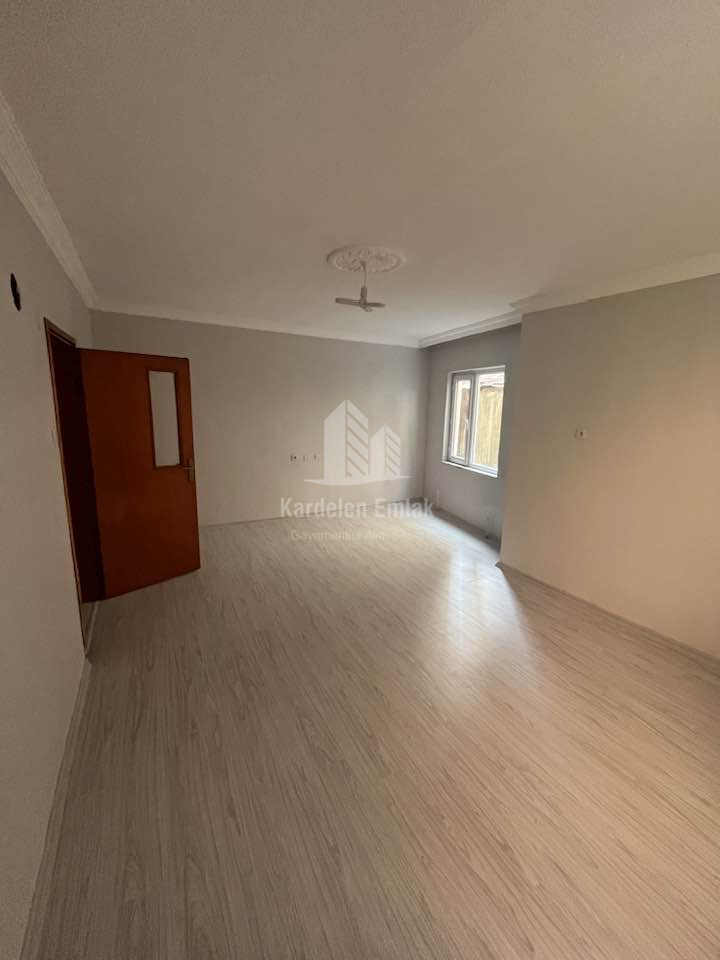 SEVİLLER MAH. SATILIK 3+1 DAİRE