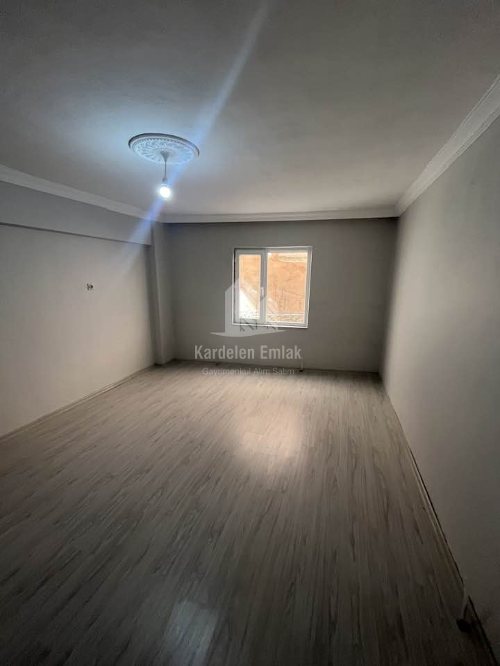 SEVİLLER MAH. SATILIK 3+1 DAİRE