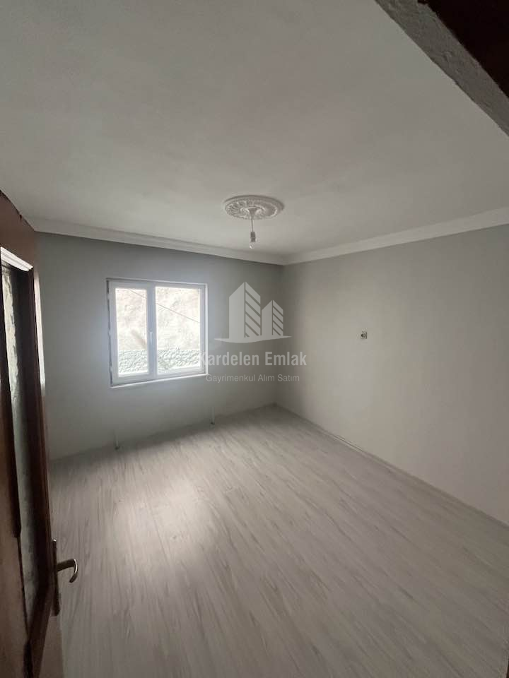 SEVİLLER MAH. SATILIK 3+1 DAİRE