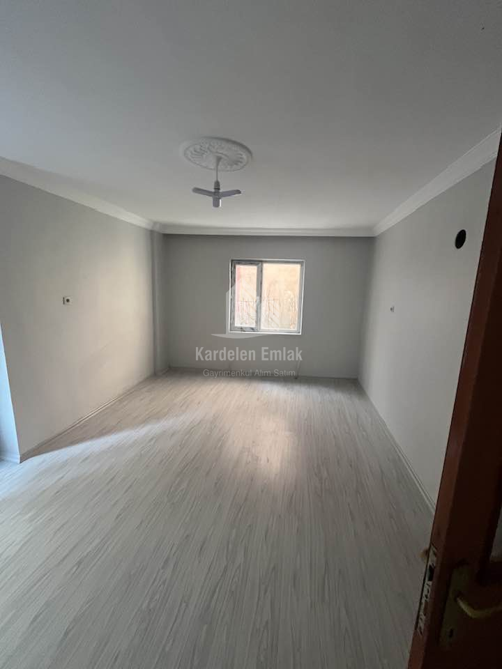 SEVİLLER MAH. SATILIK 3+1 DAİRE