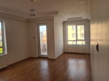  SELÇUK MAH. ARA  KAT  KİRALIK 3+1 DAİRE