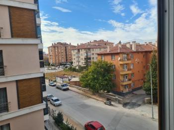  SELÇUK MAH. ARA  KAT  KİRALIK 3+1 DAİRE