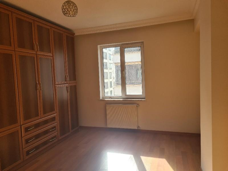  SELÇUK MAH. ARA  KAT  KİRALIK 3+1  DAİRE