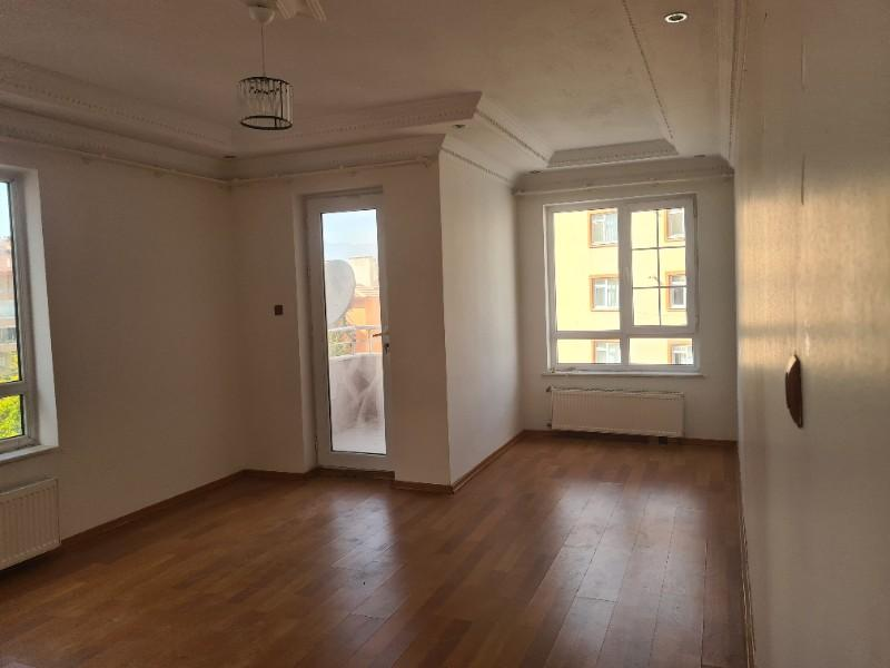  SELÇUK MAH. ARA  KAT  KİRALIK 3+1  DAİRE