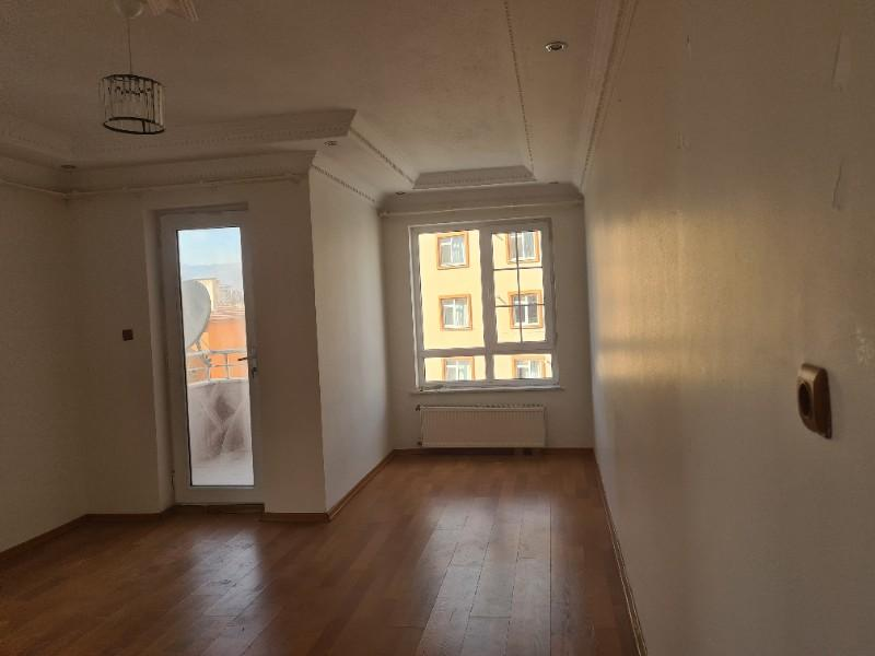  SELÇUK MAH. ARA  KAT  KİRALIK 3+1  DAİRE