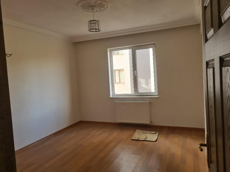  SELÇUK MAH. ARA  KAT  KİRALIK 3+1  DAİRE