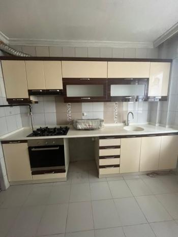 AFYON ÜÇOK EMLAKTAN FATİH MAH TEMİZ BAKIMLI 3+1 KİRALIK DAİRE