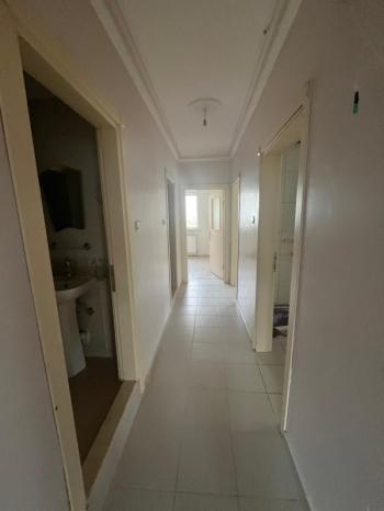 AFYON ÜÇOK EMLAKTAN FATİH MAH TEMİZ BAKIMLI 3+1 KİRALIK DAİRE