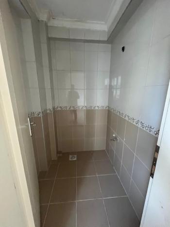 AFYON ÜÇOK EMLAKTAN FATİH MAH TEMİZ BAKIMLI 3+1 KİRALIK DAİRE