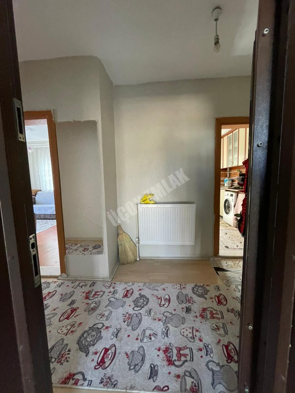  AFYON ÜÇOK EMLAKTAN MAREŞAL F ÇAKMAK MAH SATILIK BODRUM+2 KATLI FIRSAT BİNA