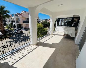 DİDİM YEŞİLKENT AEGEAN PİNE SİTESİNDE DENİZE SADECE 100 METRE  SATILIK 2+1 DAİRE