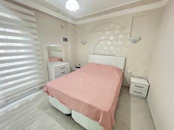 DİDİM ALTINKUM MAHALLESİNDE DENİZE YÜRÜME MESAFESİNDE ,DOĞA MANZARALI | HAVUZLU SİTEDE EŞYALI AYRI MUTFAKLI  SATILIK 2+1 DAİRE