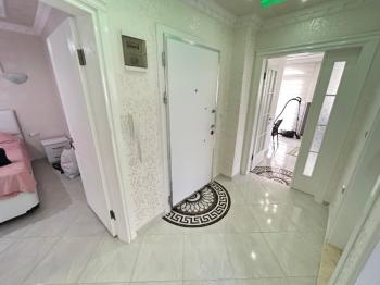 DİDİM ALTINKUM MAHALLESİNDE DENİZE YÜRÜME MESAFESİNDE ,DOĞA MANZARALI | HAVUZLU SİTEDE EŞYALI AYRI MUTFAKLI  SATILIK 2+1 DAİRE