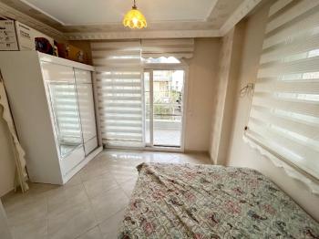 DİDİM ALTINKUM MAHALLESİNDE DENİZE YÜRÜME MESAFESİNDE ,DOĞA MANZARALI | HAVUZLU SİTEDE EŞYALI AYRI MUTFAKLI  SATILIK 2+1 DAİRE