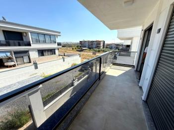 Didim'de Eşyalı Saunalı Hamamlı Eşyalı Satılık Villa